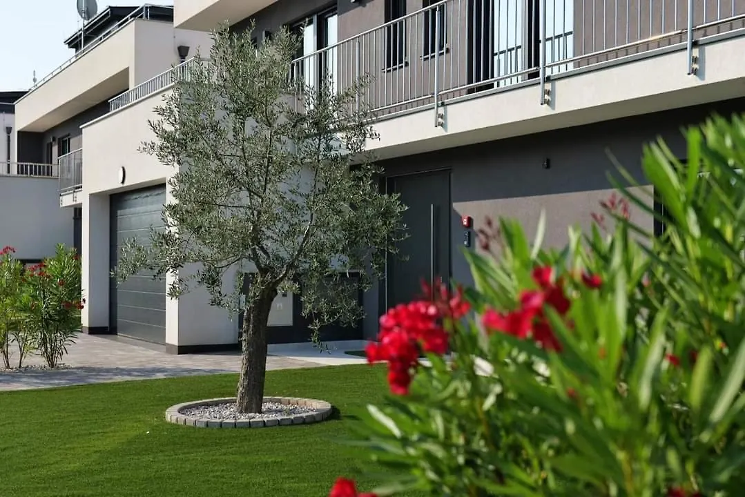 Villa Centinera Mit Pool In Meernaehe Banjole