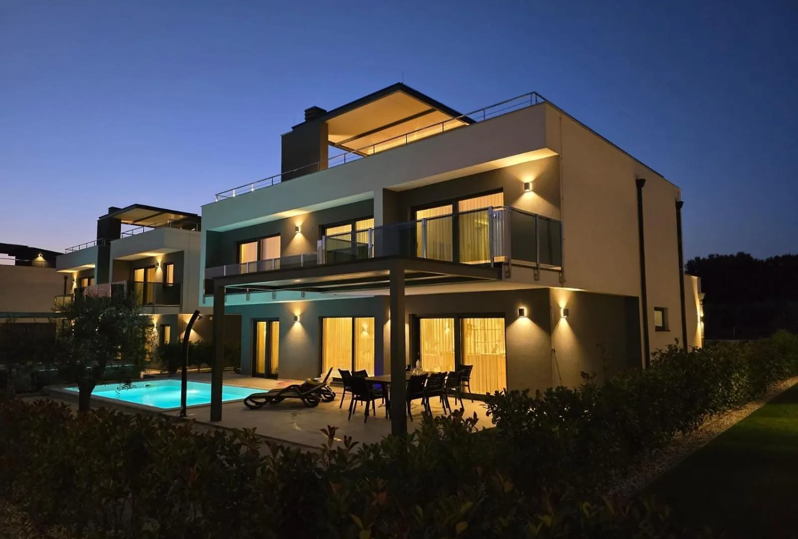 Villa Centinera Mit Pool In Meernaehe Banjole